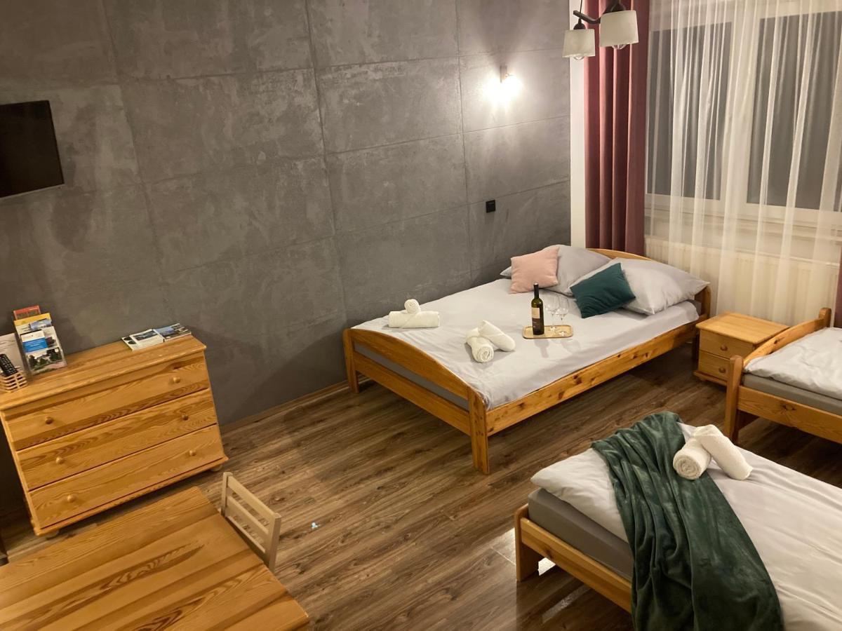 Agroturystyka U Podnoza Gory Cergowej Dukla Exterior foto